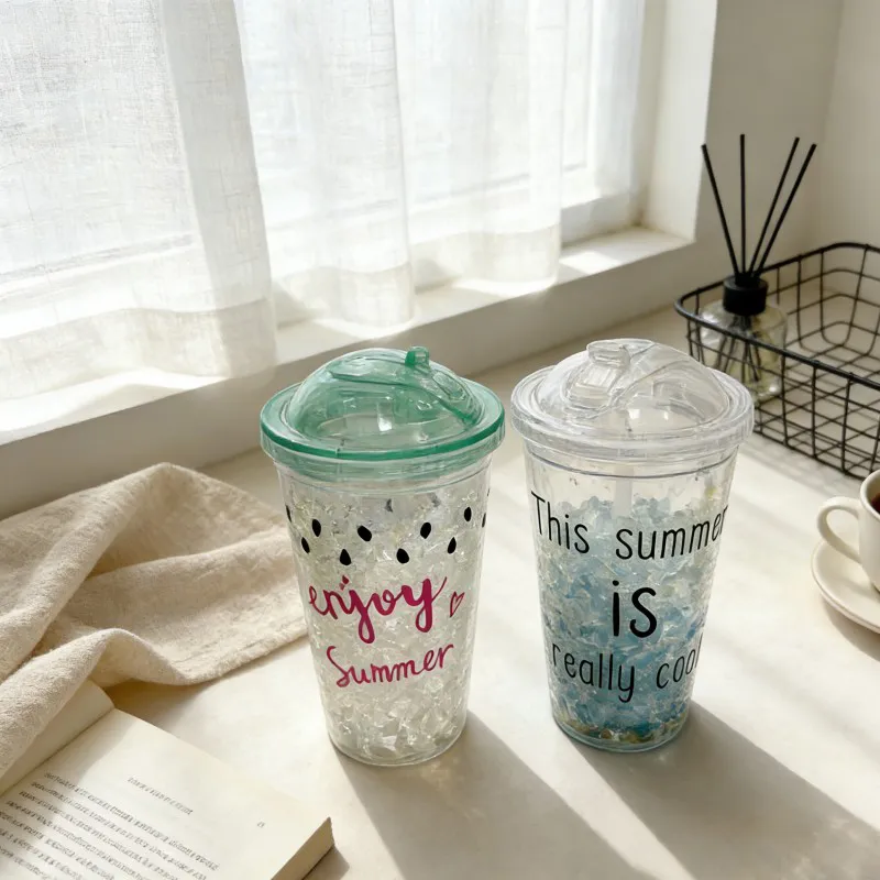 プラスチックカップ