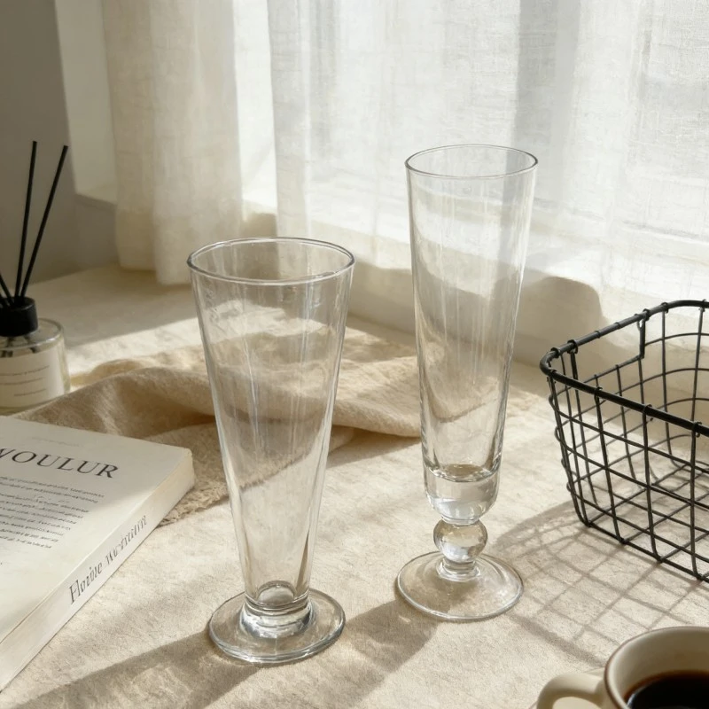 Dual Profile Conical Flute Glass